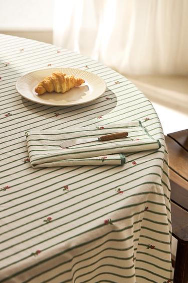 STRIPED TABLECLOTH WITH FLORAL EMBROIDERY - Green by Zara