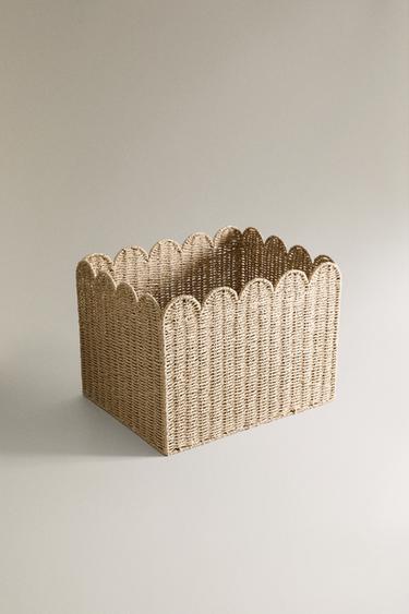 LARGE SCALLOPED BASKET - Light beige by Zara