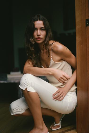 CAPRIS - Ecru by Zara