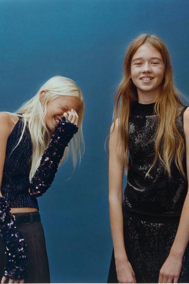 SEQUINNED TOP - Black by Zara