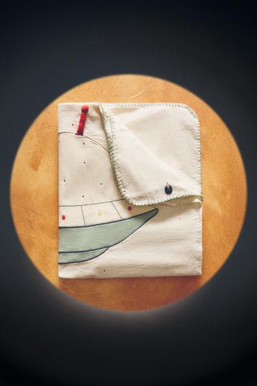 CHILDREN'S COTTON BLANKET WITH SPACE APPLIQUÉ - Multicoloured by Zara