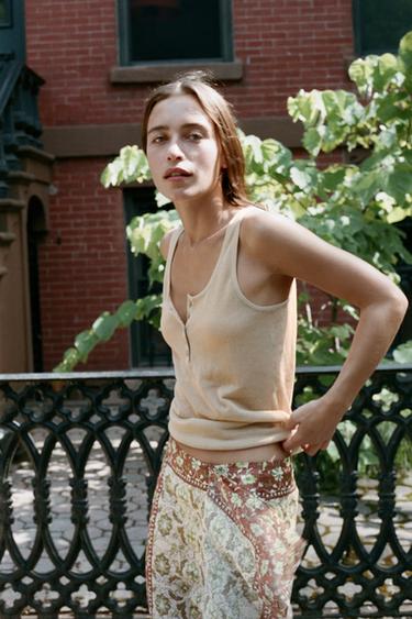 Zara {名称} - {颜色} - 0 图片