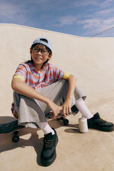Zara {名称} - {颜色}