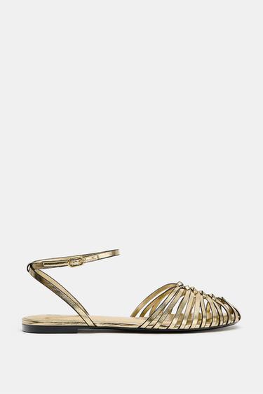 METALLIC-EFFECT FLAT CAGE SANDALS - Gold by Zara