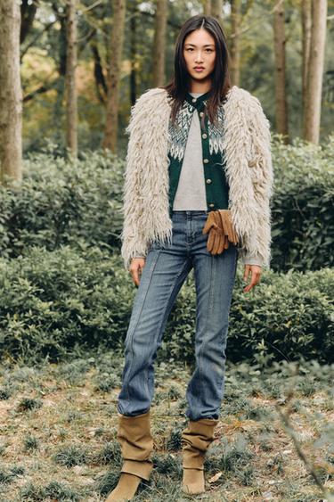 Zara {名称} - {颜色}