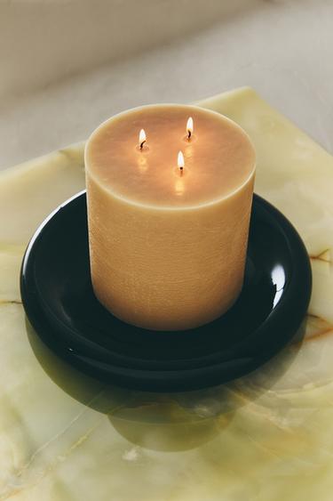 LARGE DECORATIVE CANDLE - Cream by Zara
