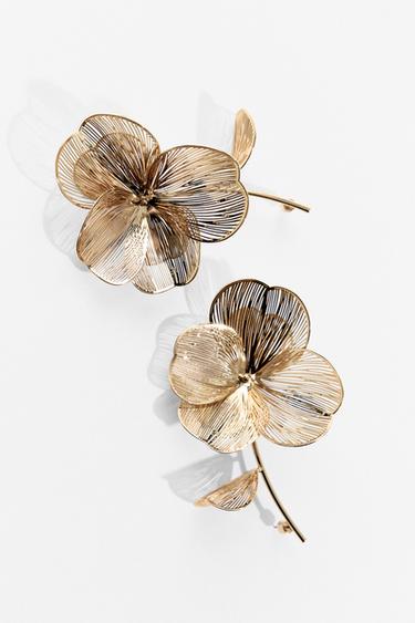 FLOWER EARRINGS - Golden by Zara