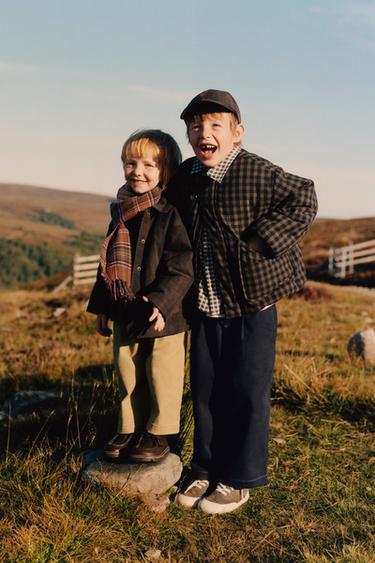 Zara {名称} - {颜色}