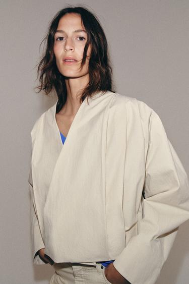 Zara {名称} - {颜色}