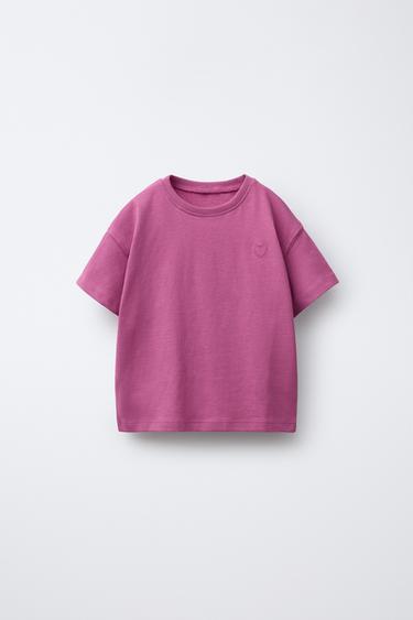 BASIC T-SHIRT WITH EMBROIDERED HEART - Pink by Zara