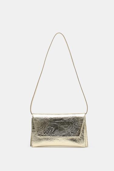 EMBOSSED FLAP BAG - Gold by Zara