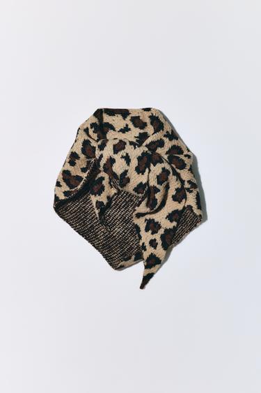 TRIANGULAR KNIT ANIMAL PRINT SCARF - Brown by Zara
