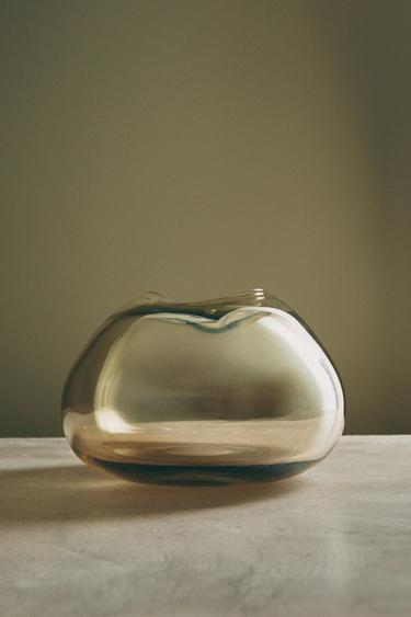 LOW SHINY GLASS VASE - Golden by Zara