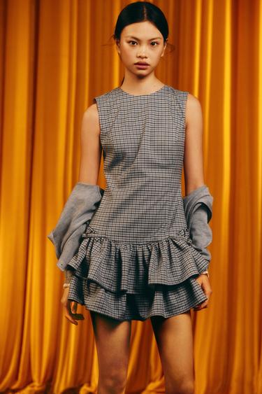 Zara {名称} - {颜色}