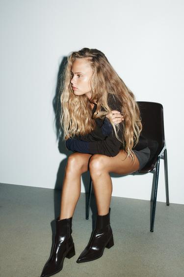 Zara {名称} - {颜色}