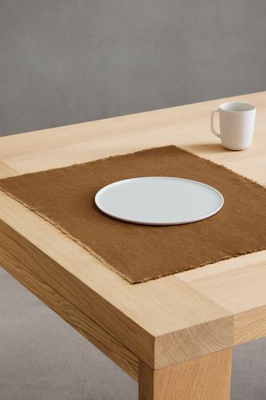 PLACEMAT 01 - Mustard by Zara - Image 0