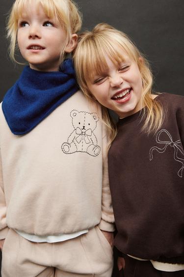 CONTRAST EMBROIDERED SWEATSHIRT - Ecru by Zara