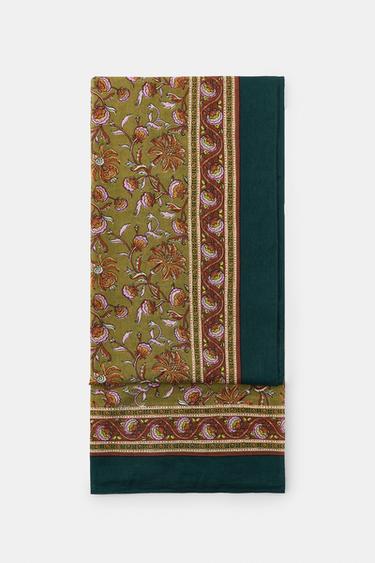 FLORAL PRINT SCARF - GREEN by Zara