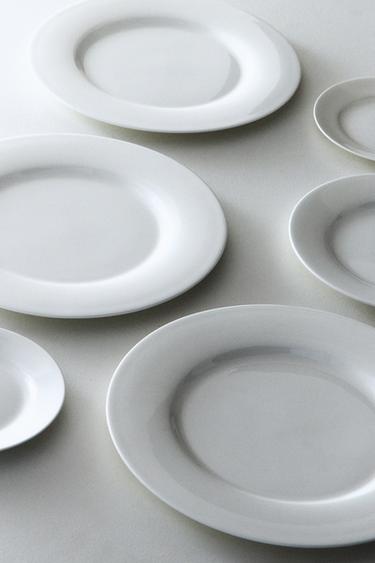 BONE CHINA DINNER PLATE - White by Zara