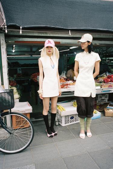 Zara {名称} - {颜色}