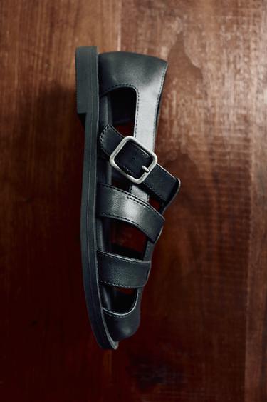 Zara {名称} - {颜色}