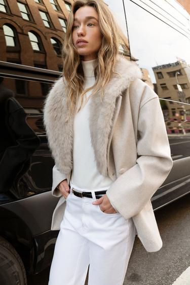 SOFT COAT WITH FAUX FUR COLLAR - Sand / Marl by Zara