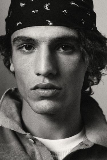 Zara {名称} - {颜色} - 0 图片