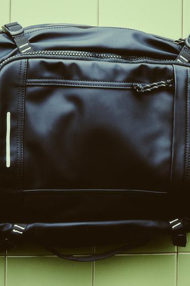 TEXTURED TRAVEL BAG - Black by Zara