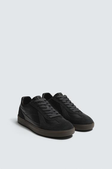 TRAINERS WITH CONTRAST SOLE - Black by Zara