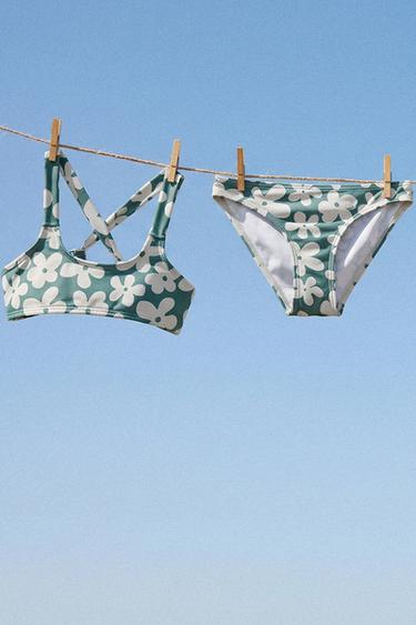 LOOK - Sand / Black by Zara