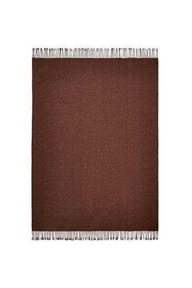CHENILLE THROW - Brown by Zara