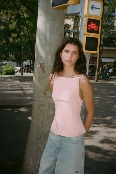 Zara {名称} - {颜色}