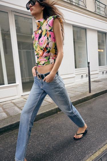 Zara {名称} - {颜色}