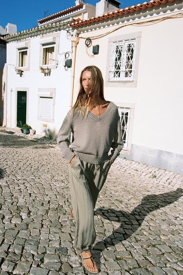 Zara {名称} - {颜色}