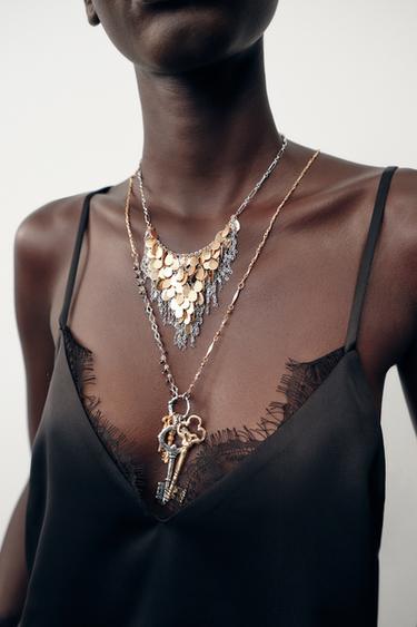 Zara {名称} - {颜色} - 0 图片
