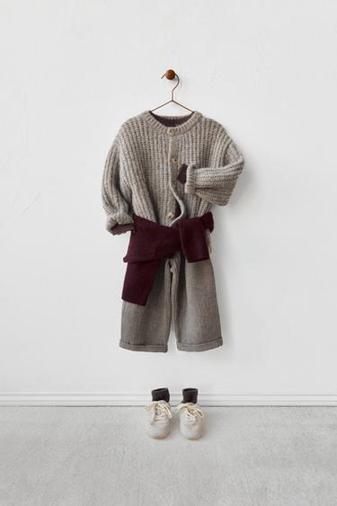 Zara {名称} - {颜色}