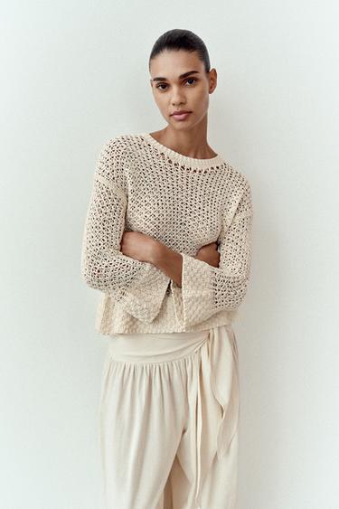 KNIT JUMPER WITH RUFFLES - Ecru by Zara