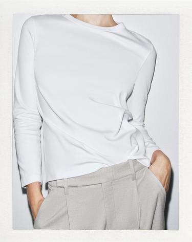 Zara {名称} - {颜色}