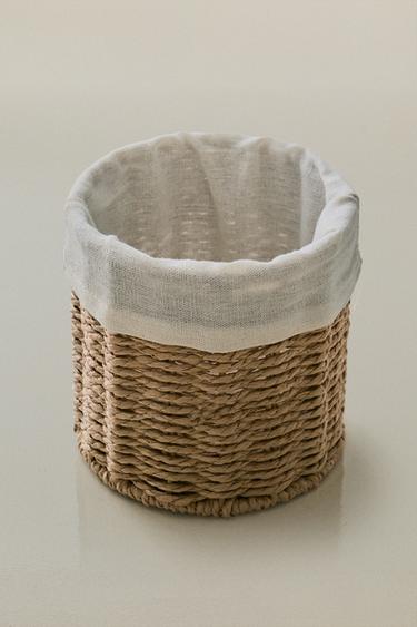 ROUND BASKET WITH COTTON LINING - Light beige by Zara
