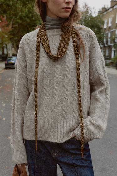 SOFT CABLE KNIT JUMPER - Light grey by Zara