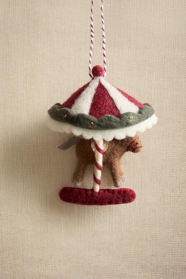 FELT HORSE CHRISTMAS TREE DECORATION - Multicoloured by Zara