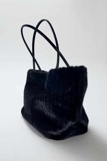 FAUX FUR TOTE BAG - Black by Zara