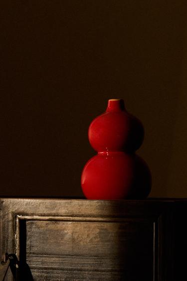 SHINY FINISH CERAMIC VASE - Red by Zara