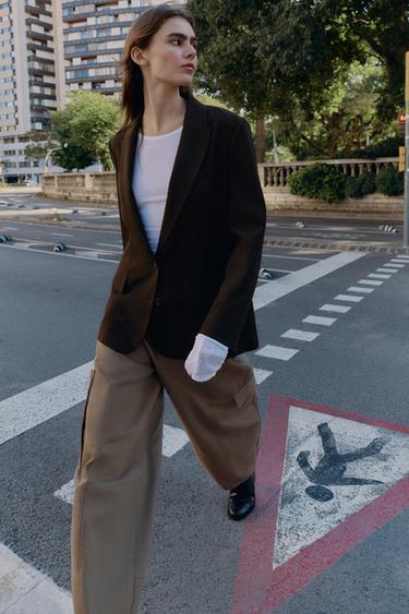 Zara {名称} - {颜色}