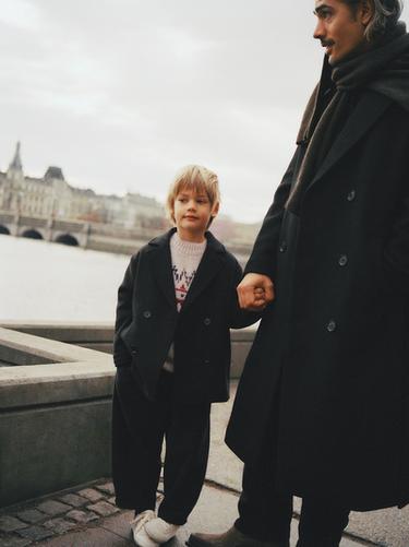 Zara {名称} - {颜色}