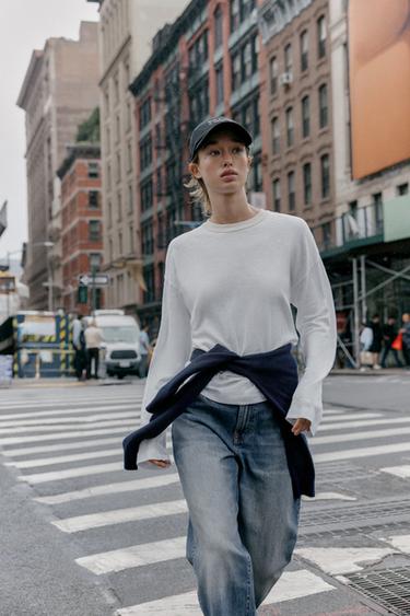 CONTRAST NECK T-SHIRT - White by Zara