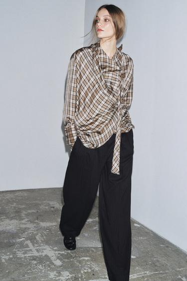 Zara {名称} - {颜色}