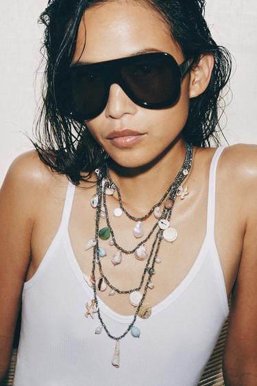 Zara {名称} - {颜色}