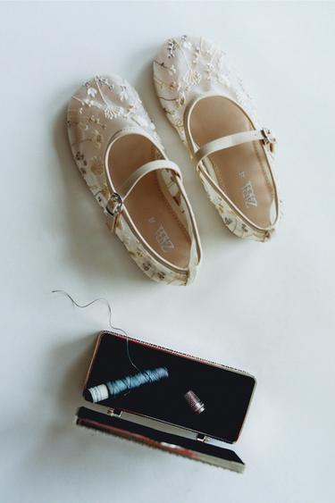EMBROIDERED BALLERINAS - Ecru White by Zara