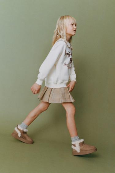 Zara {名称} - {颜色}